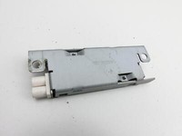 Audi A4 8K B8 QU 08-11 Antennenverstärker Weiche Antenne Audi A4 8K B8 QU 08-11 07.02.2008 8K9035225 7617310143... Vorschau 4