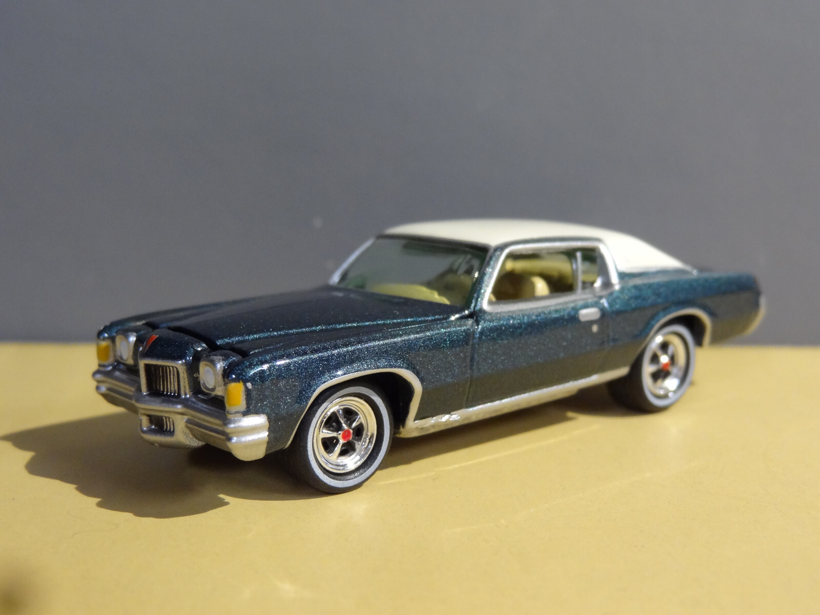 ミニカー 1/18 ACTION Pontiac Grand Prix Nascar Action Pontiac 1:18 Scale Diecast Racing Cars for sale | eBay