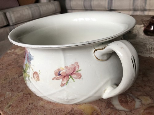 BURLEIGH WARE, ENGLAND antique  Chamber Pot - Ivory- Flowers