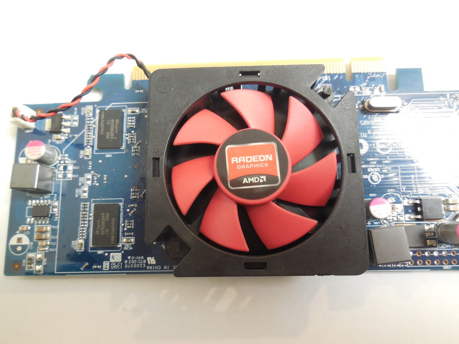 Dell AMD ATI Radeon HD 6450 PCIe 1GB Video Card TESTED!   EUC!!!!