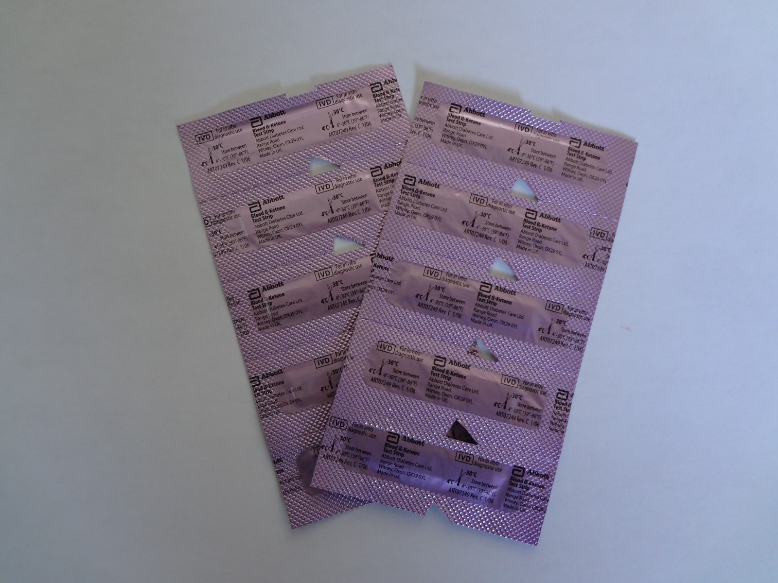 Precision Xtra Blood Ketone Testing Kit ~ Monitoring ~ Meter with Test Stripes