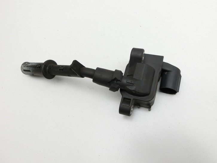Mercedes E500 W212 09-13 4,7 300KW Zündspule G Mercedes E500 W212 09-13 06.12.2011 A2769060160 gebraucht Vorschau 4