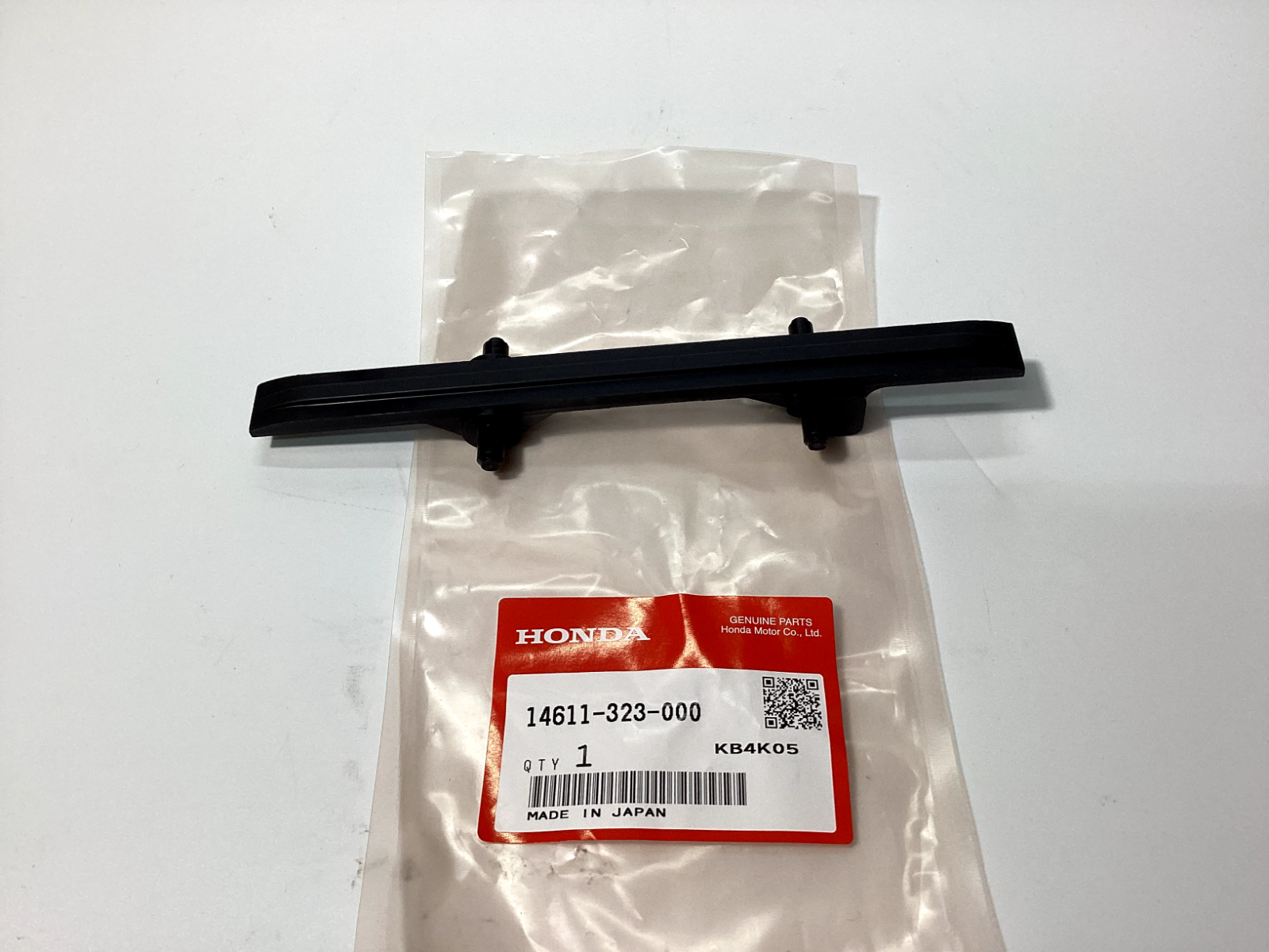 L 07 Genuine Honda Cam Chain Guide - 14611-323-000 - CB500K CB550