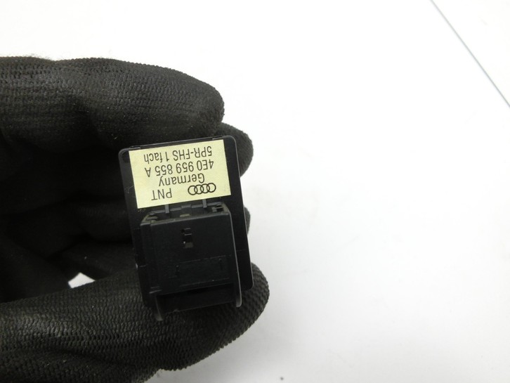 Audi A8 4E 05-08 Kurz Fensterheberschalter Schalter Rechts Vorne Audi A8 4E 05-08 17.05.2006 4E0959855A... Vorschau 3