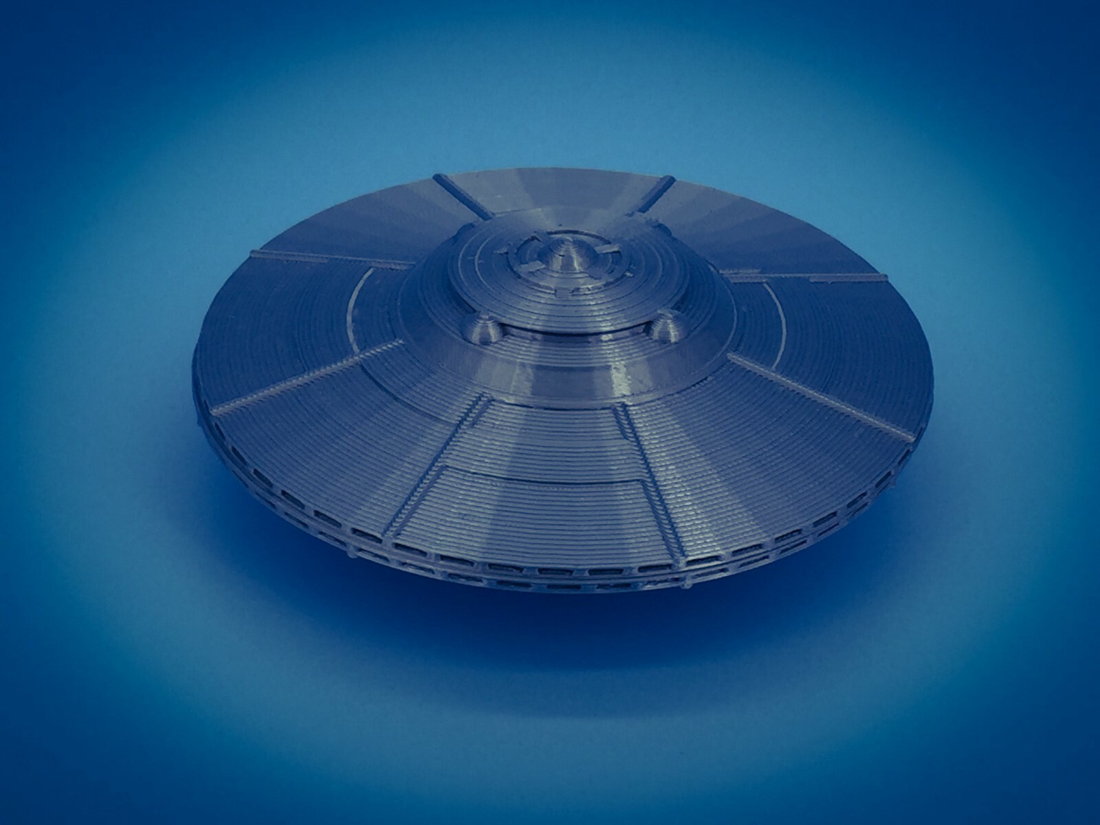 UFO Flying Saucer Alien Space Ship - N Scale - 1:160 - Made in the USA! Area 51?