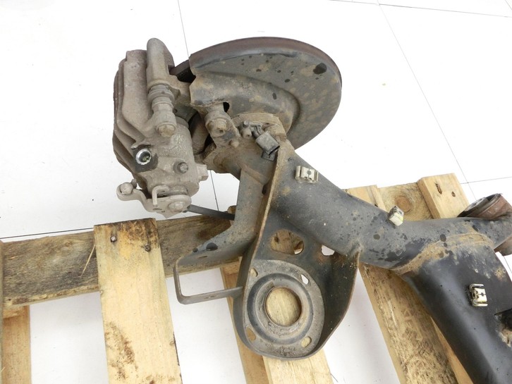 VW Polo V 6R 14-17 5T Hinterachse Achse komplett mit Bremssattel VW Polo V 6R 14-17 11.12.2014 6R0500051B gebraucht Vorschau 4