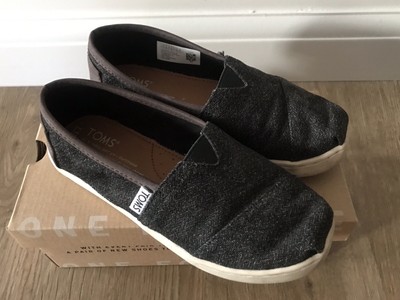 toms dinosaur slip ons