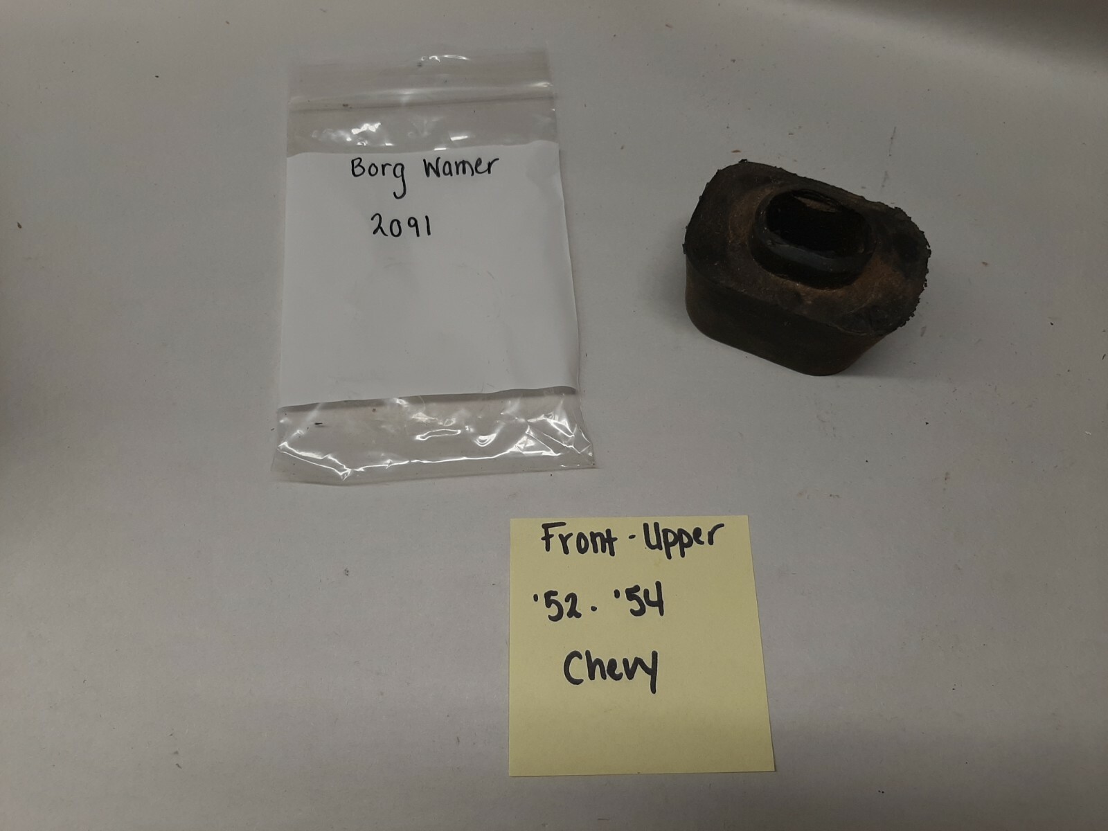 たっくん さま専用 1952-54 CHEVROLET FRONT UPPER MOTOR MOUNT NORS: REPL GM