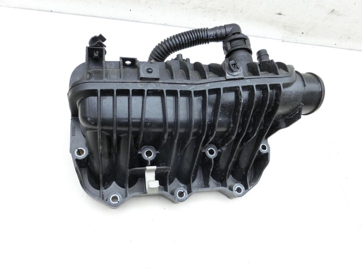 Ford Focus III 11-15 1,0 92KW M1DD Ansaugbrücke Ansaugkrümmer Ford Focus III 11-15 04.06.2013 1047092S01 104709250... Vorschau 4