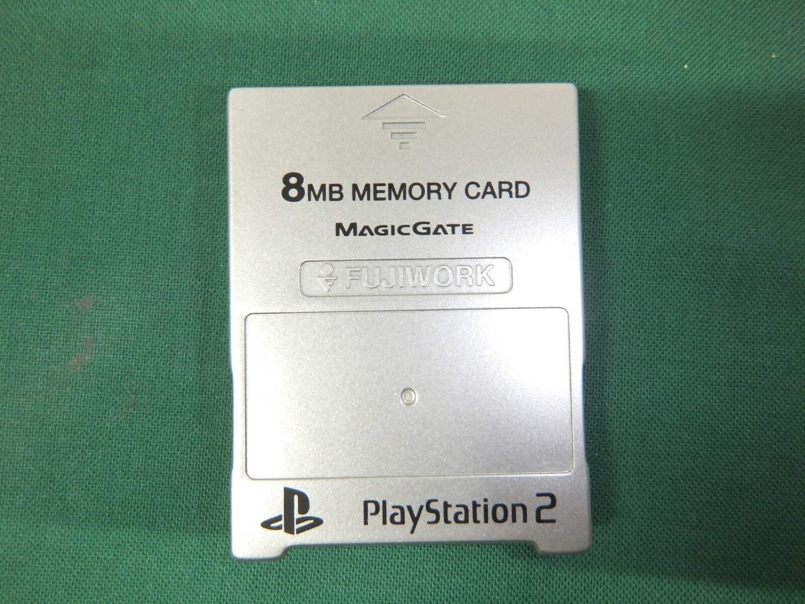 プレステ2  込み8千円 PlayStation2 -- Memory Card 8MB -- aluminum silver. PS2