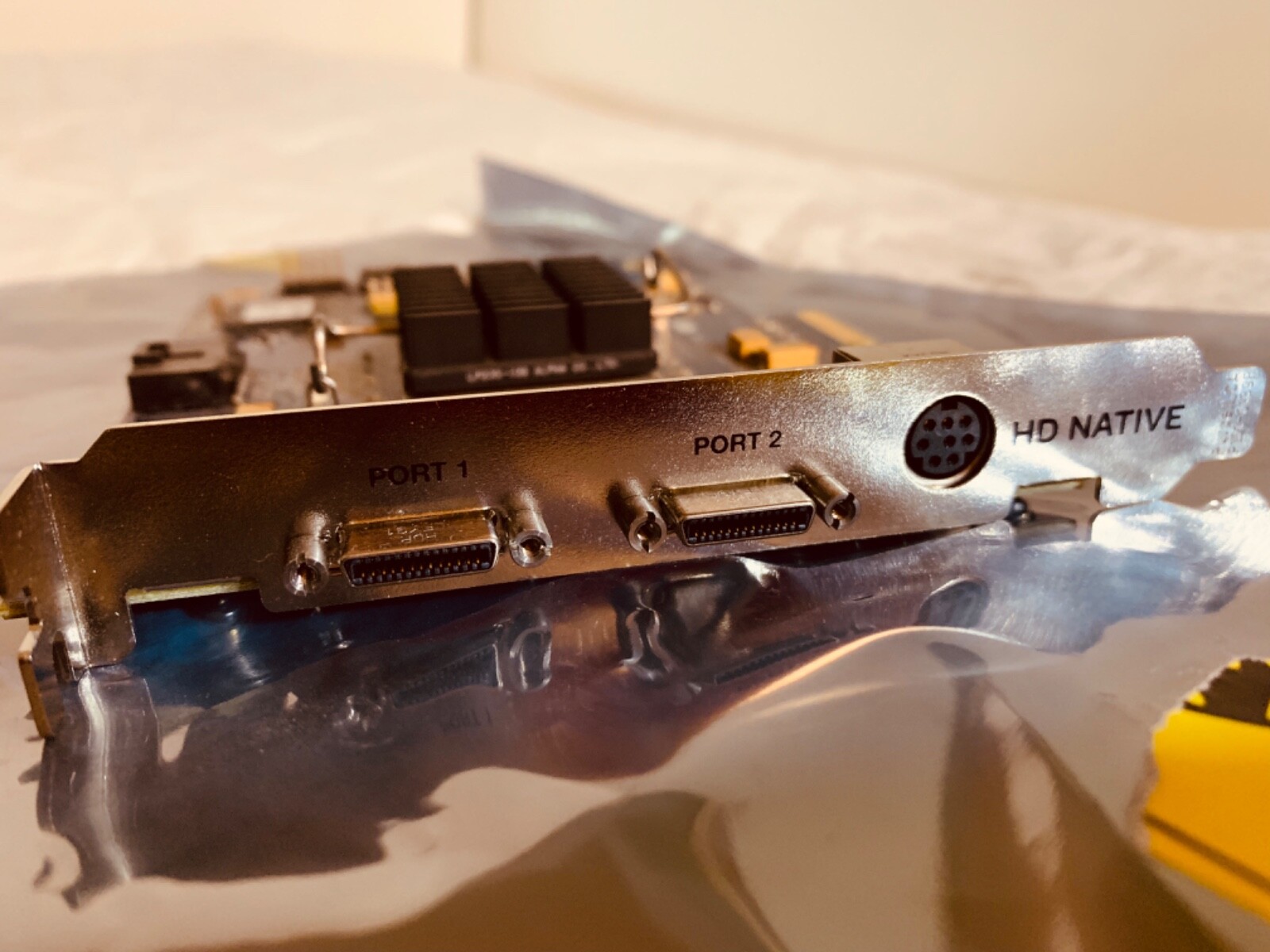MINT/NEW Avid HD Native PCIe Card w/mini-digilink cable MINT/NEW Avid HD Native PCIe Card w/mini-digilink cable