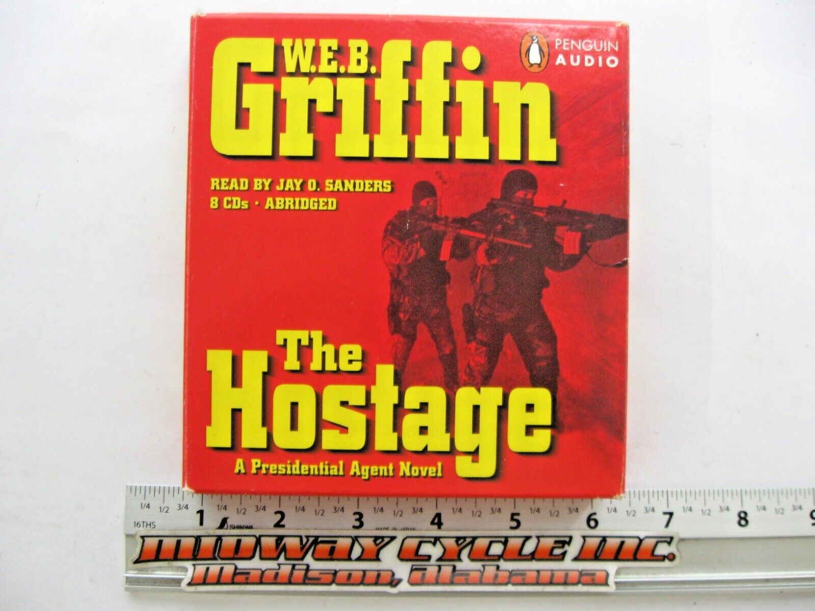 THE HOSTAGE W.E.B. GRIFFIN 8 CD AUDIO BOOK ABRIDGED GOOD USED jh