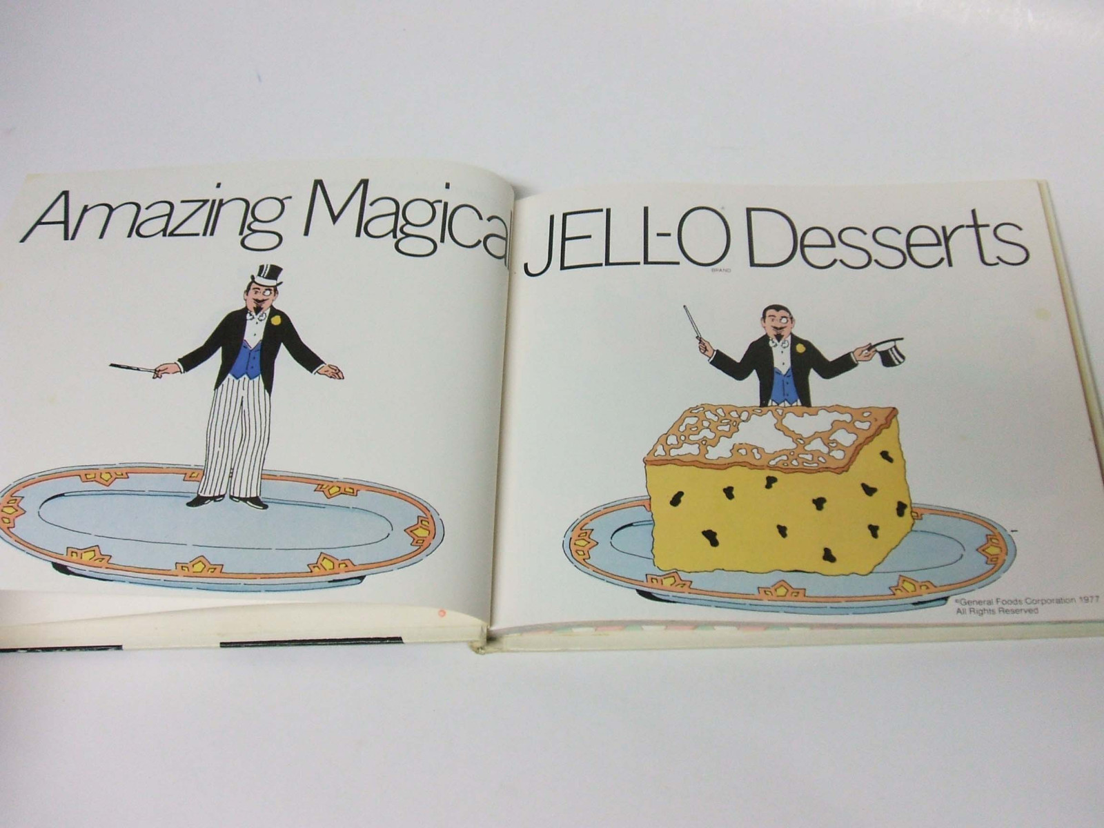 Jell-O Amazing Magical Desserts - Vintage Collectable - Printed in the USA