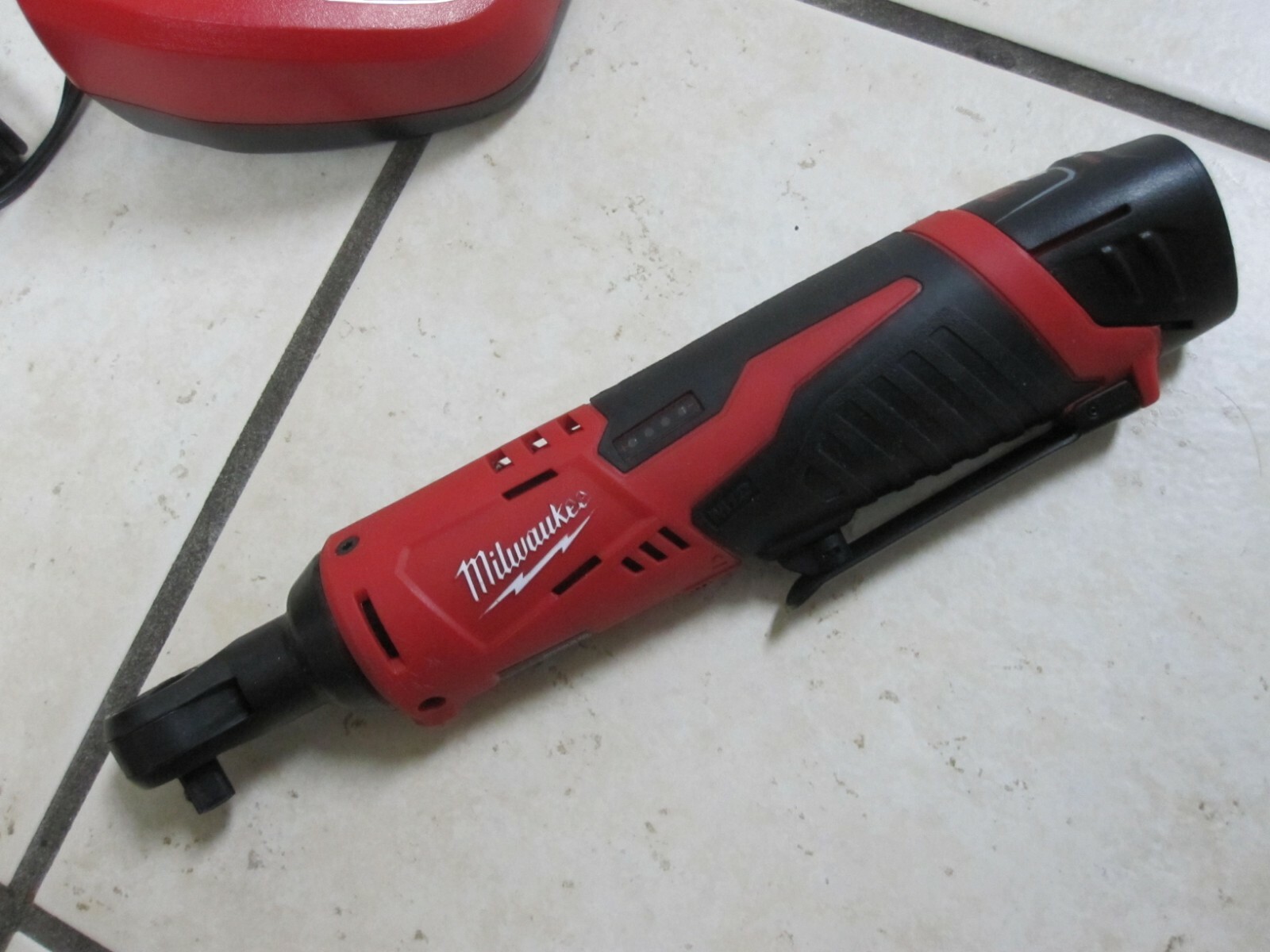 Milwaukee 2457-20 M12 12V Li-Ion 3/8