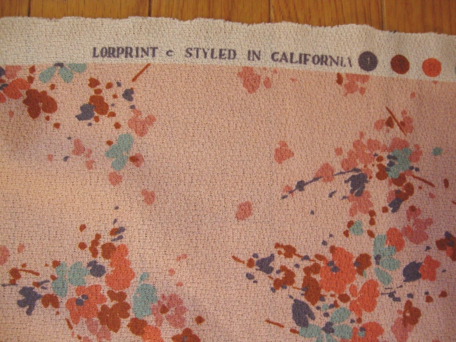 Vintage California Lorprint Single Knit Polyester Fabric Pink Floral 4 Ydsx 57