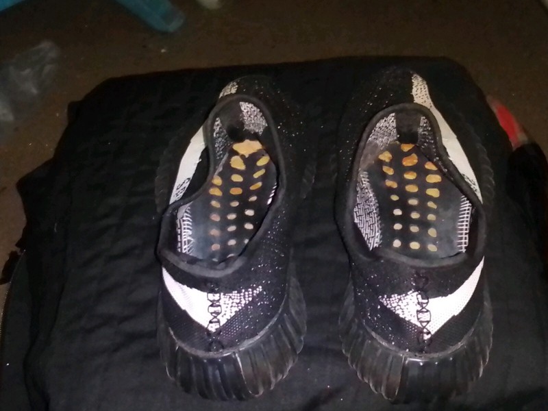 Oreo Yeezy Yeezy Boost 350 V2 Oreo 