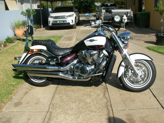 Suzuki boulevard 1800