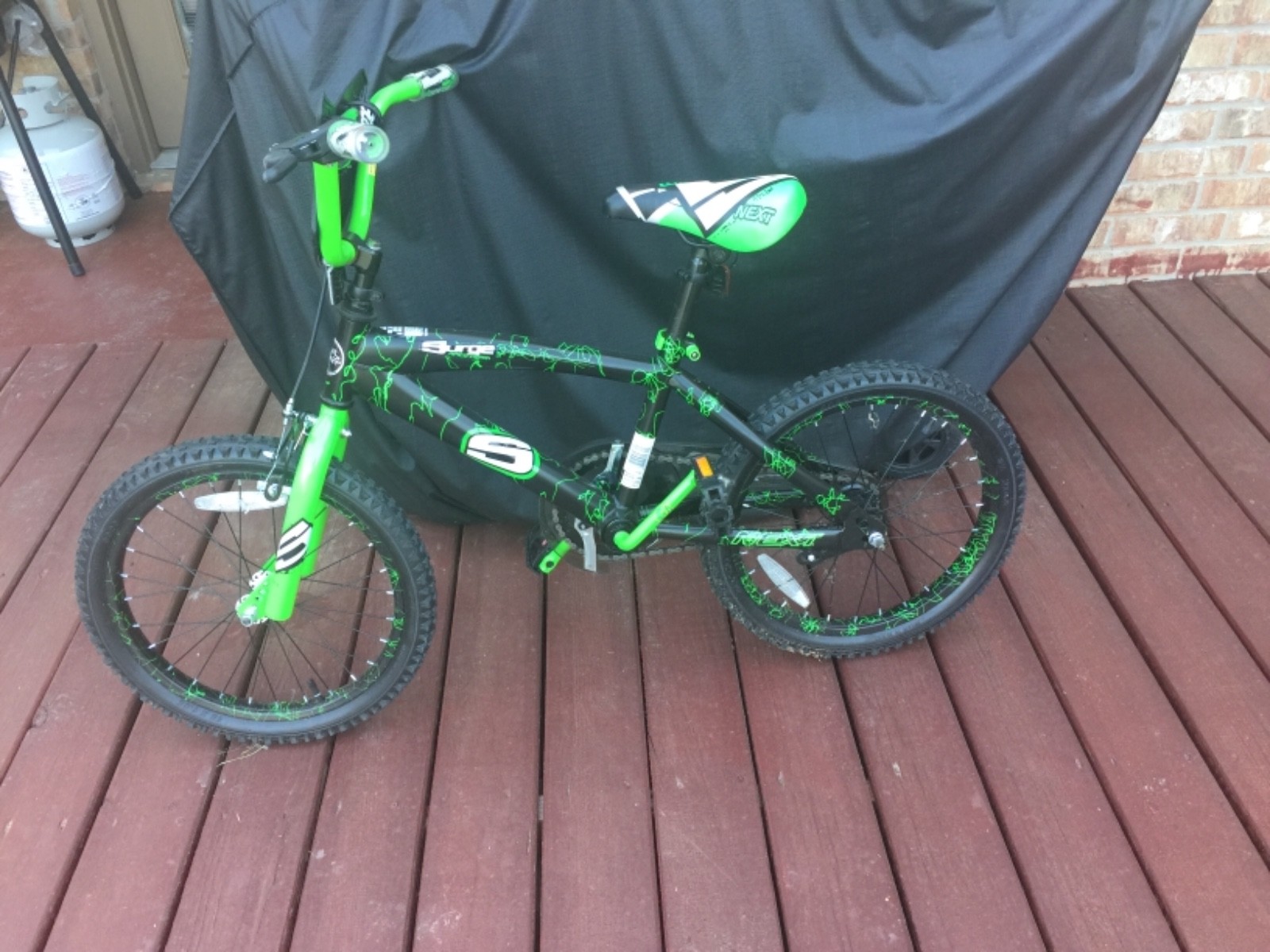 Kids Surge Race Team Bike - Size 18 - Green - Used - B Surge