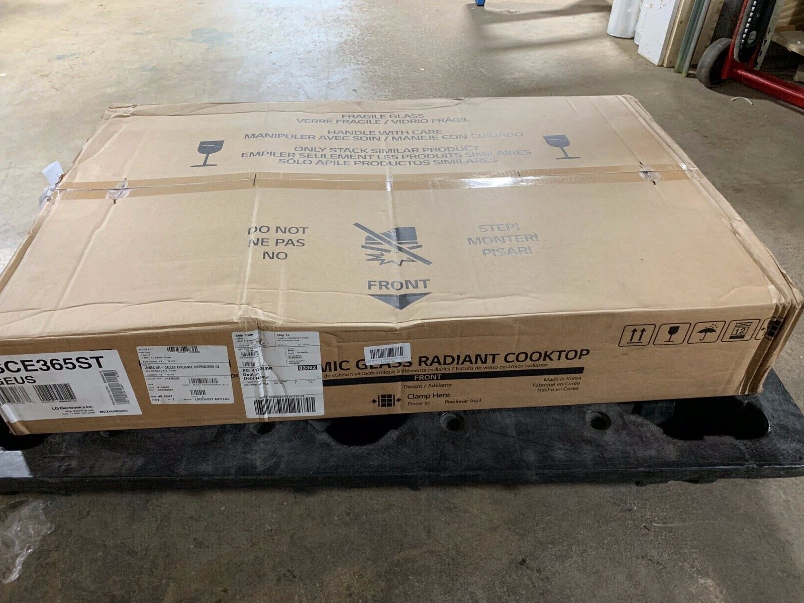 LG LSCE365S Stainless Steel 36 in. Electric Cooktop #Y132