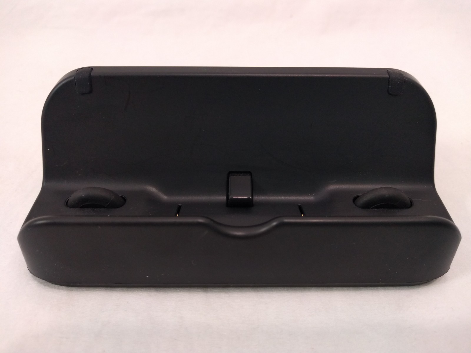 Genuine Authentic Nintendo Wii U Gamepad Charging Cradle Stand WUP-014 OEM dock