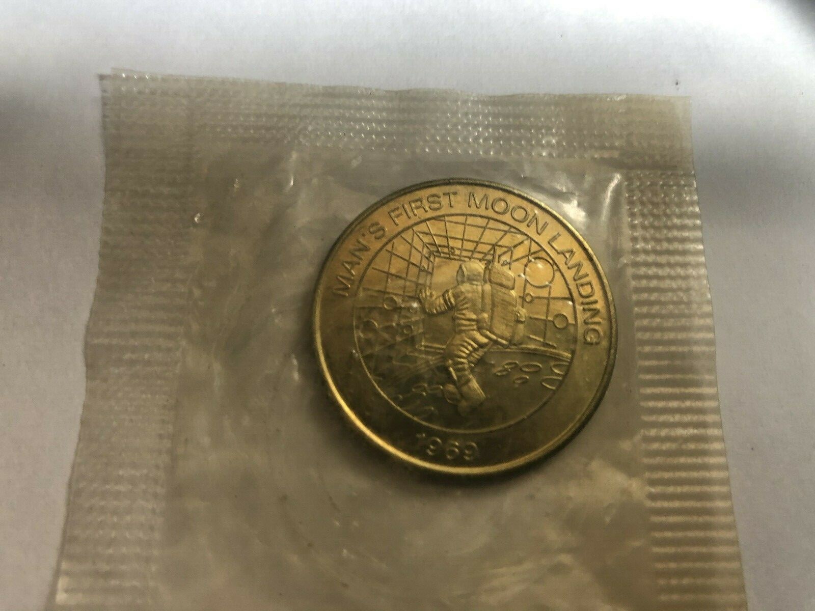 1999 Brass Sunoco Millennium Coin Series Man’s First Moon Landing Token