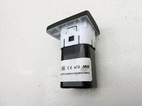 Hyundai Tucson IV NX4 20-24 USB Lader Hyundai Tucson IV NX4 20-24 30.04.2021 96125N9000 gebraucht Vorschau 5