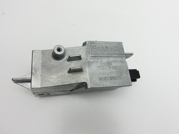 Ford C-Max II 15-19 Relais Lenkradschloss Keyless Start Ford C-Max II 15-19 09.01.2018 AV6N-3F880-JA AV6N-3F880... Bild 2