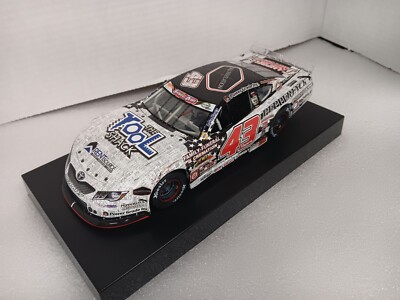 Nascar diecast 1:24 Derek Thorn 43 Pepperjack Kennel Snowball Derby Win 22 Camry