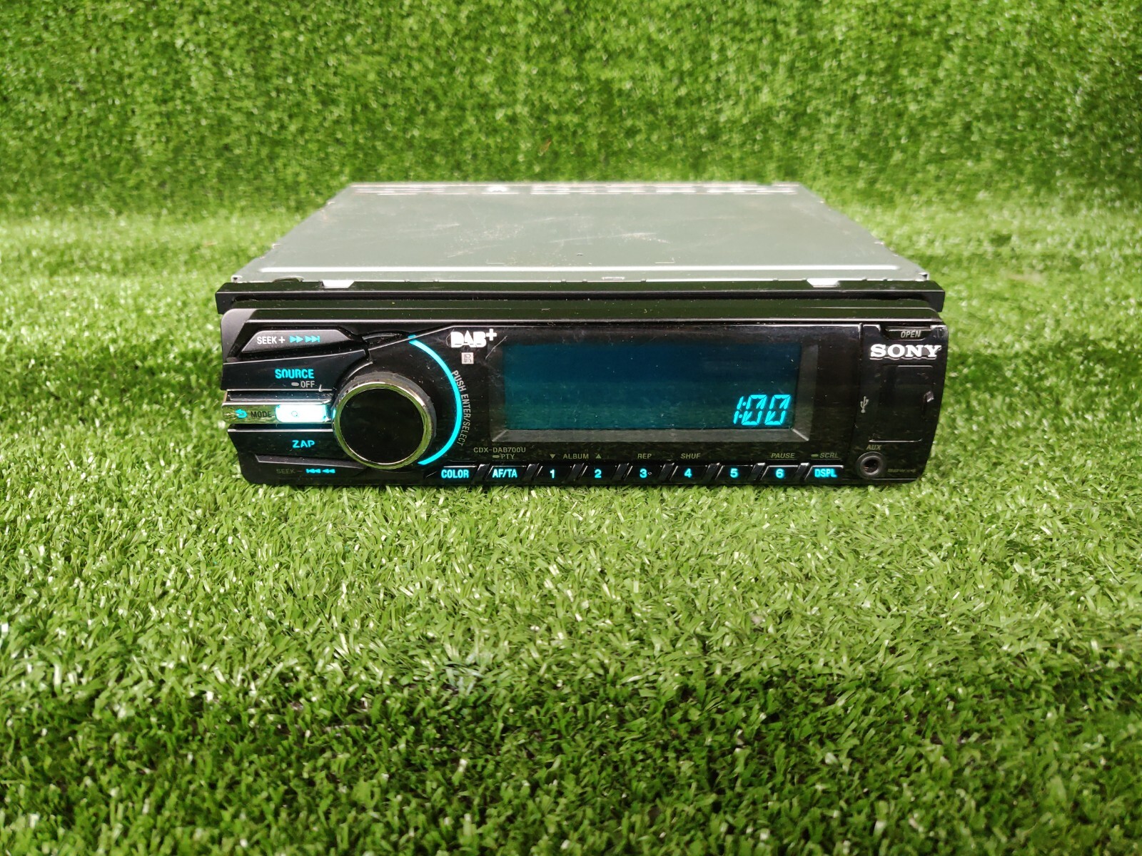 SONY CDX-A30 XR-700 カーオーディオチューナー SONY CDX-A30 XR-700 カーオーディオチューナー