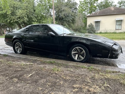 Owner 1991 Pontiac Firebird Coupe Black RWD Automatic