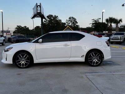 image 10 of exterior