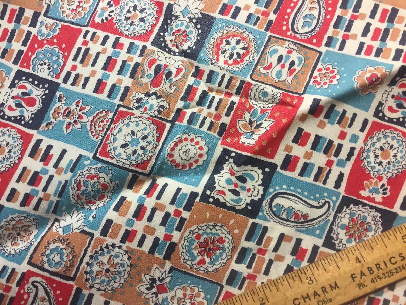 Vintage Cotton Feedsack Fabric 30s40s PRETTY Red White Blue Floral Squares  EXC