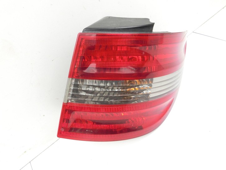 Mercedes W245 B200 05-08 Rückleuchte Rücklicht Heckleuchte Rechts orig Dunkeltönung Mercedes W245 B200 05-08... Vorschau 3