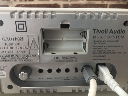 Tivoli Audio Music System AM-FM Radio, CD Player, Aux Input, With Remote Control