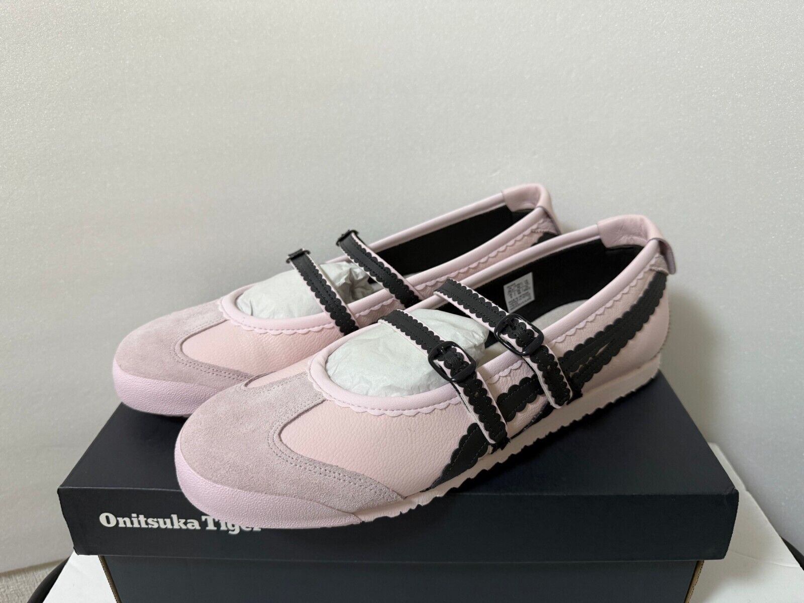 Onitsuka Tiger MEXICO 66 TGRS 1182A678 700 CRYSTAL PINK Onitsuka Tiger MEXICO 66 TGRS 1182A678 700 CRYSTAL PINK