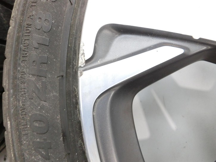 Peugeot 308 II 17-21 4 x Kompletträder Aluminiumfelge Ganzjahresreifen 225/40R18 5X108 Peugeot 308 II 17-21... Vorschau 7