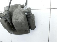 Mercedes W204 C180 11-15 1,6 115KW Bremssattel Bremszange Vorne Rechts 288x25 Mercedes W204 C180 11-15 23.08.2012... Vorschau 4