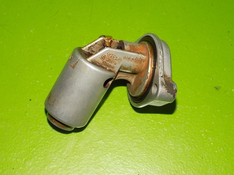 94-97 Mercedes C220 OEM W202 1245420017 oil level indicator sensor sender