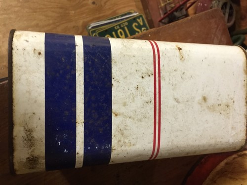 Wake Up Viz Motor Oil 2 Gal Metal Empty Can