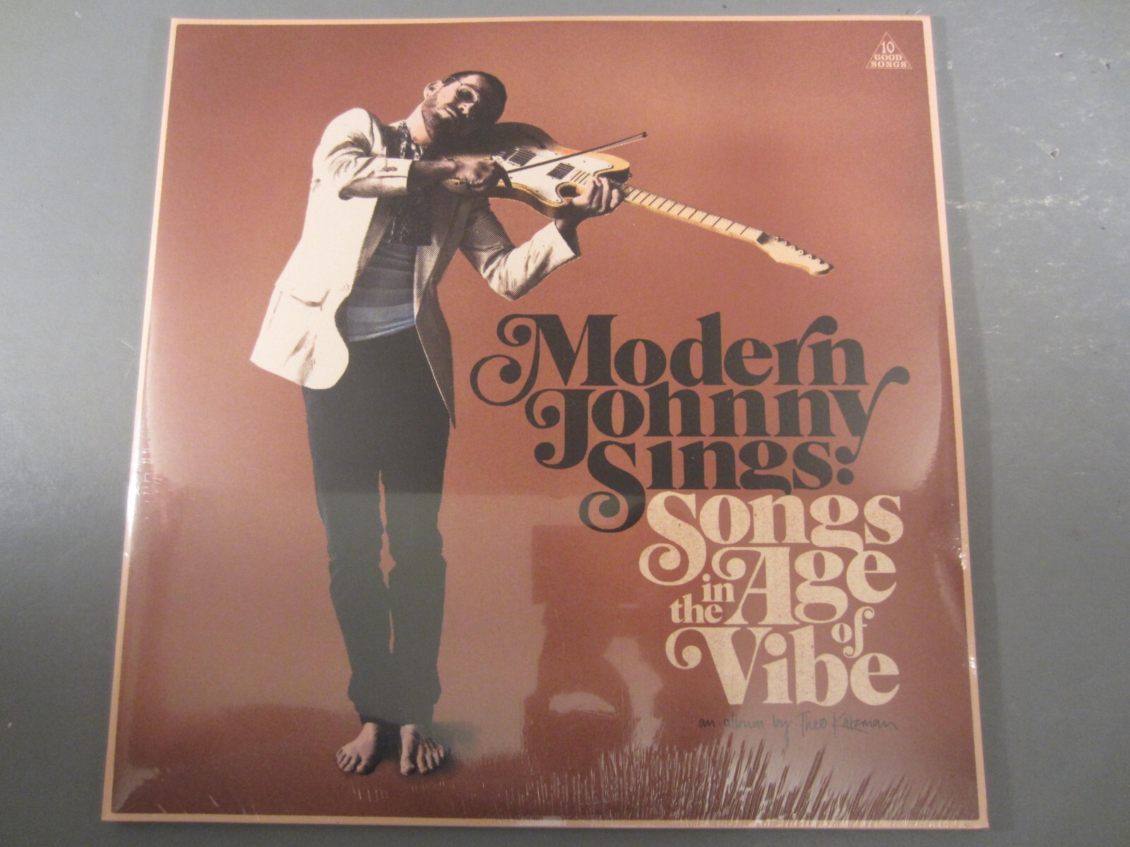 新品 Theo Katzman/Modern Johnny- Vulfpeck Modern Johnny Sings: Songs in the Age of Vibe | Theo Katzman