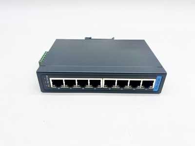 Advantech 8-port Gigabit switch EKI-2728-CE Brand new