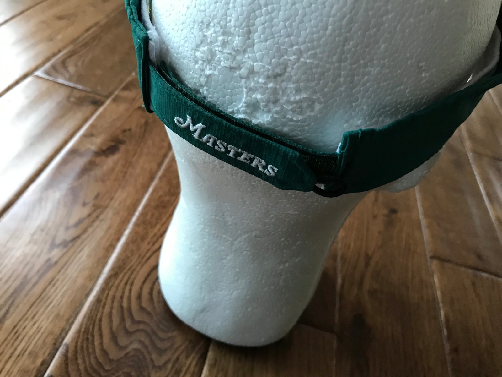 MASTERS WHITE W/ GREEN TRIM GOLF VISOR MASTERS AHEAD USA