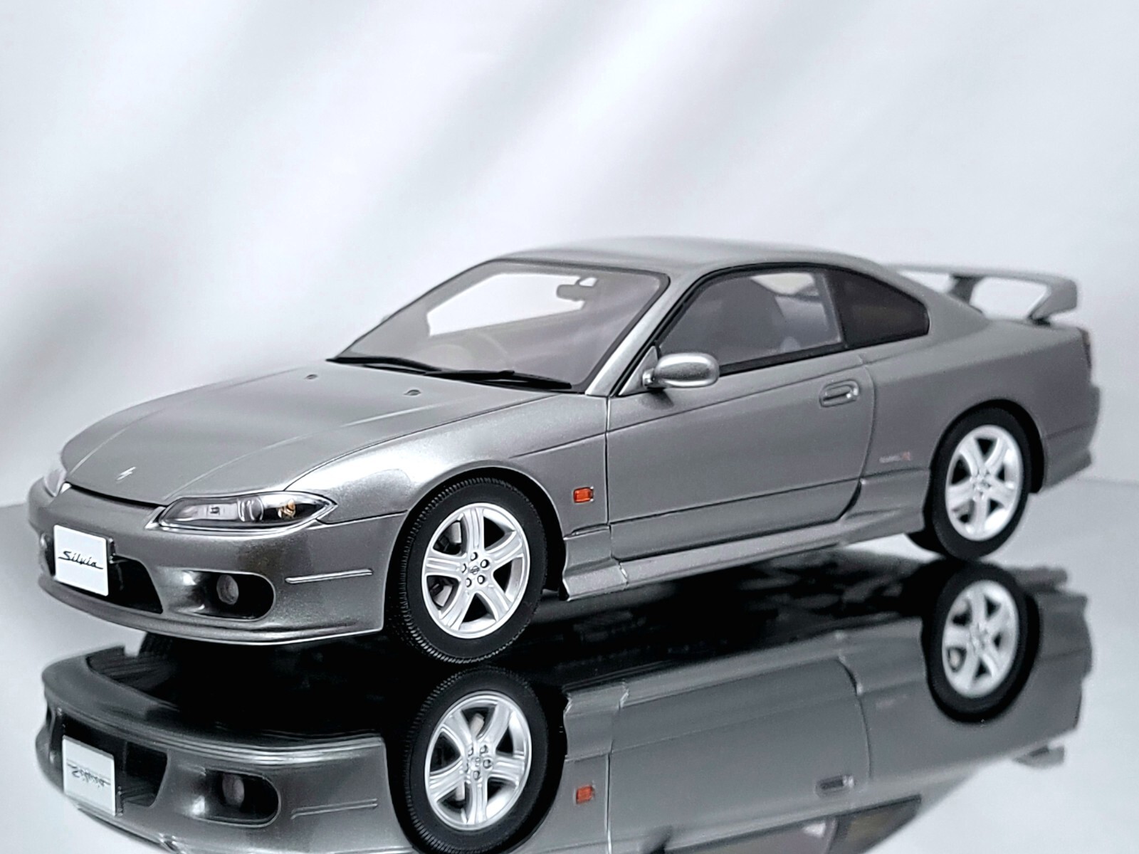 Otto Mobile Nissan Silvia S15 Spec R Aero 1999 Grey Metallic Otto Mobile Nissan Silvia S15 Spec R Aero 1999 Grey Metallic
