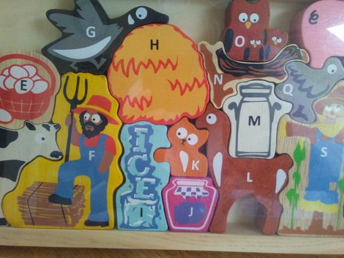 BeginAgain Farm A to Z puzzle  Toy Farm and Wooden Puzzle Playset for Kids - New