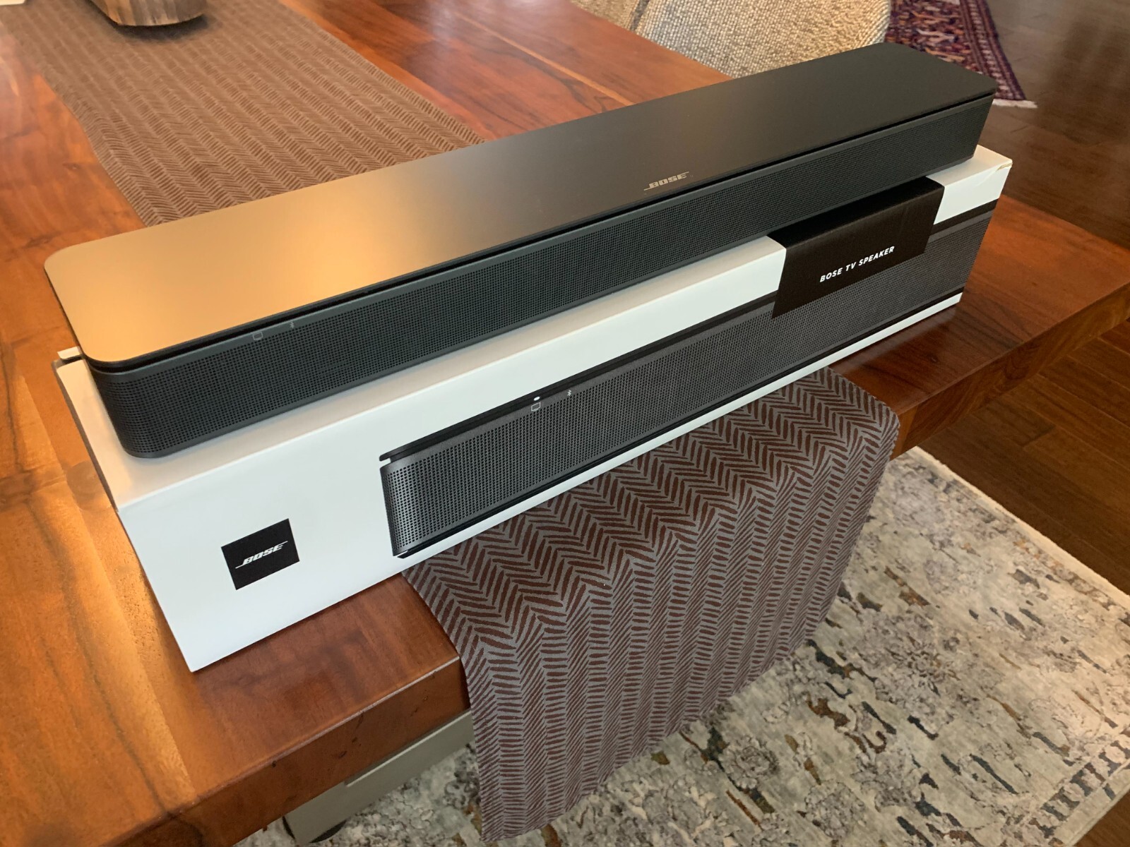 ◇Bose TV Speaker BLK100VJP★ Bose Soundbar TV Speaker with Subwoofer, Wireless Bluetooth