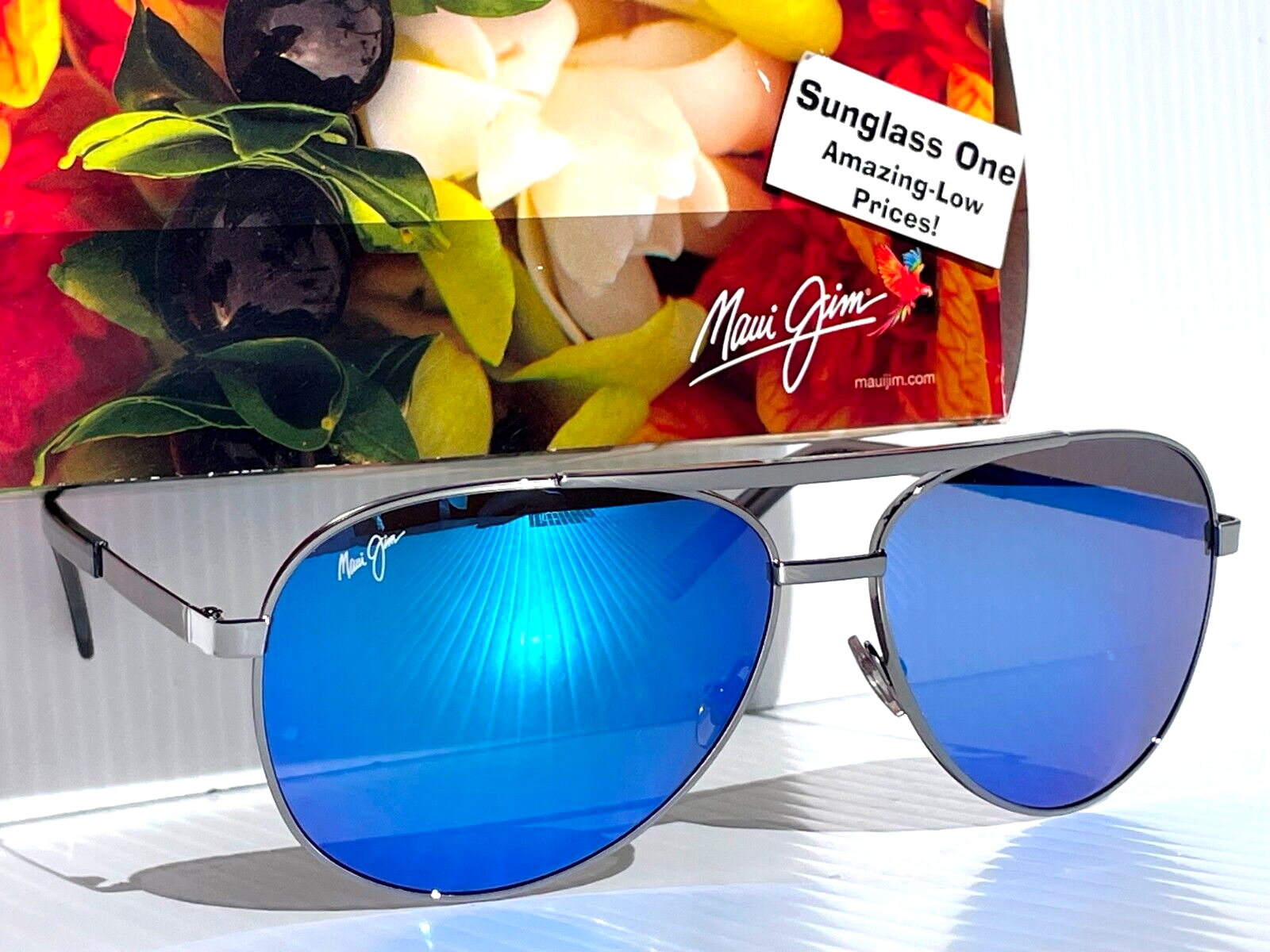 Pre-owned Maui Jim Seacliff Silver Polarized Maui Blue Lens Sunglass B831-02d In Gray