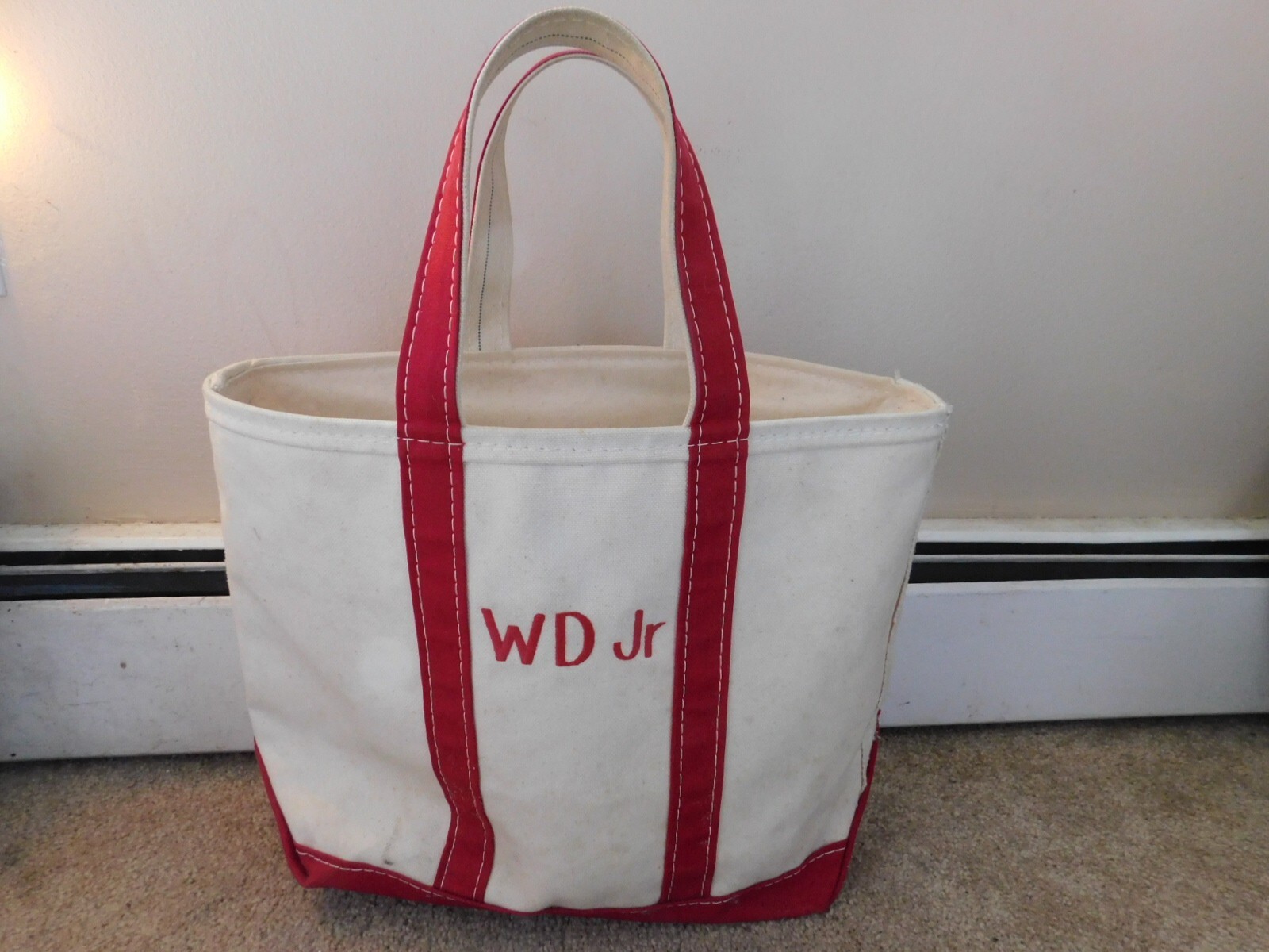 LL Bean Boat & Tote Zip Top Tote Bag Short Red Straps White LL Bean Boat & Tote Zip Top Tote Bag Short Red Straps White