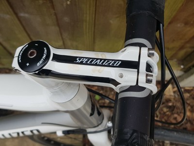 specialized road bike 58c 700 wheel white 