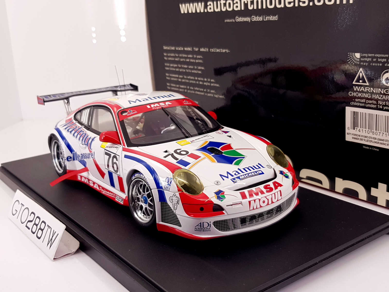AUTOart 1:18 Porsche 911(997) GT3 RSR LeMans GT2 Class