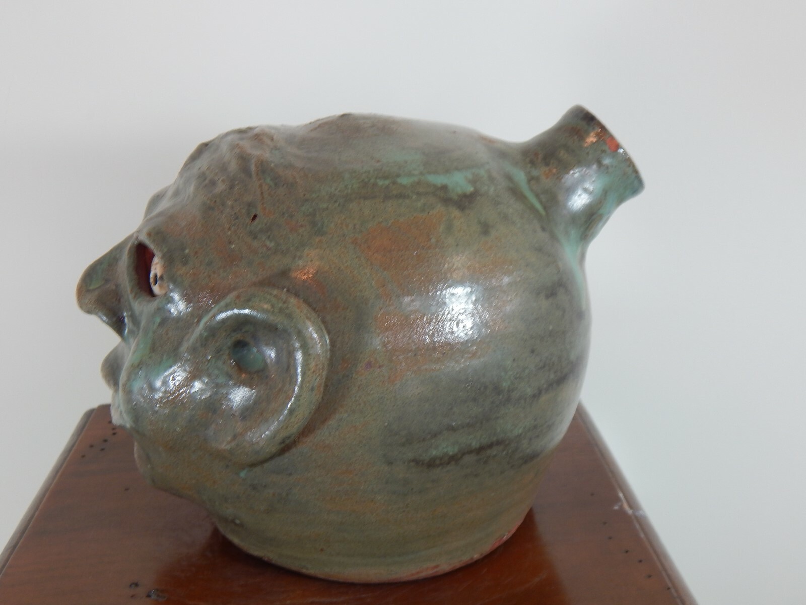 ( alien alex)  billy   joe craven face jug pottery, folk art 6''x 6''
